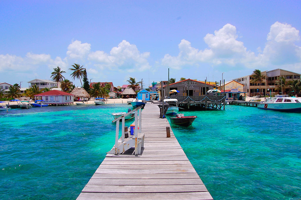 The Tackle Box Bar is popular among locals and tourists alike and is the perfect place to grab a beer before or after a dive at the Tackle Box dive site which is just offshore from San Pedro Beach in Ambergris Caye, Belize