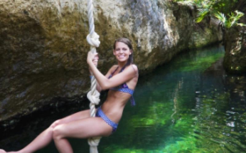 Lindy Mills's picture