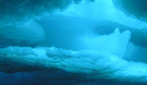 Ice below the waterline in the Arctic