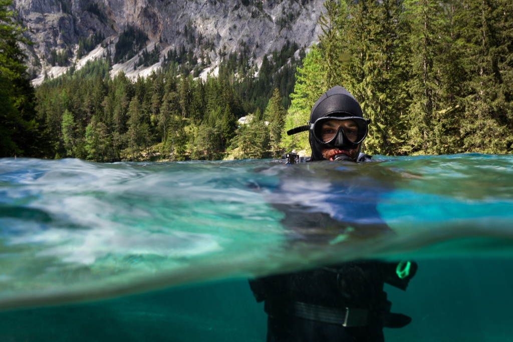 Altitude diver enjoys the dive and surrounding scenery after ensuring his body has had enough time to acclimatize
