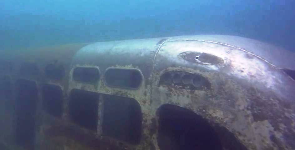 School bus filled with underwater animals lies at the bottom of Fantasy Lake in North Carolina