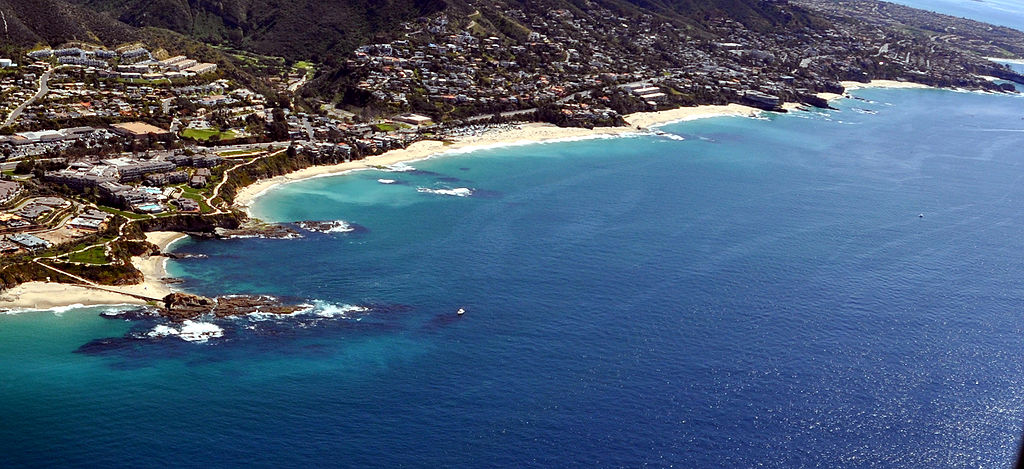 Panoramic view of Laguna Beach in California, a fantastic spot for shore diving